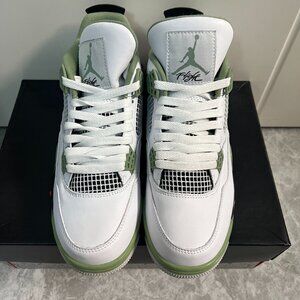Air Jordan 4 Retro Seafoam Green High-Top Sneakers